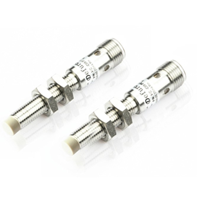 CMSNS641012 dc 30 V 6.5 mm diameter sensor PNP normal CLOSE inductance sensor with 4 led
